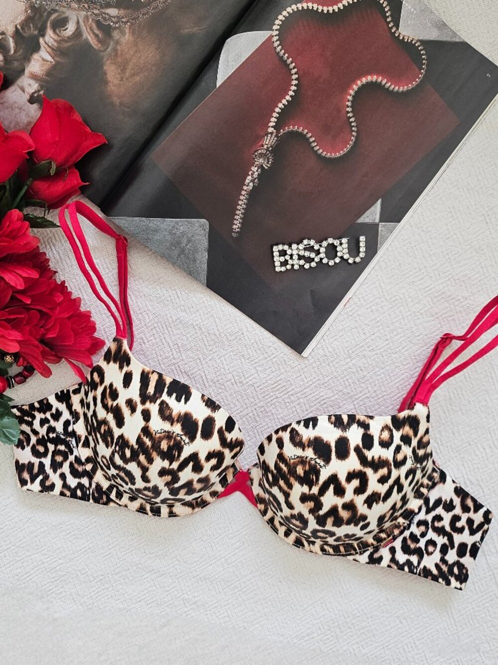 Victoria's Secret Very Sexy Leopard Print Padded Demi Bra - 34D